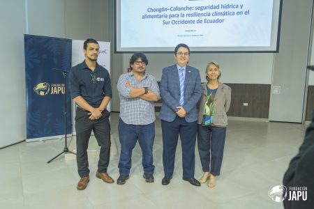 Autoridades de JAPU y ESPOL